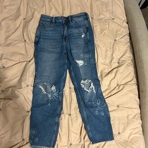 Hollister ultra high rise mom jean